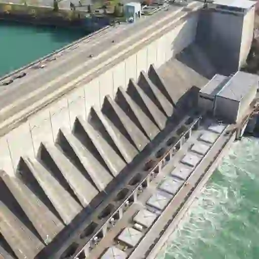 Quatre systèmes de prévision saisonnière disponibles individuellement ou en combinaison multi-systèmes, jusqu'à 6 mois d'échéance.